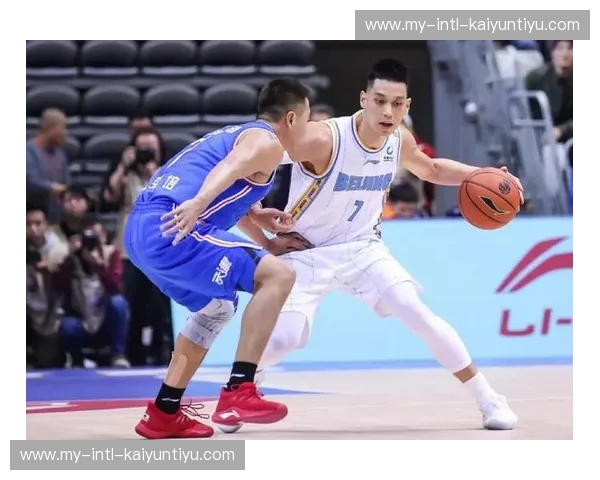 开云体育犯规对比：多角度分析体育规则的演变与挑战